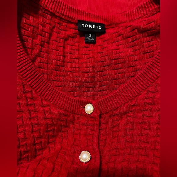 Torrid Cardigan Embellished White Pearl Button Sweater Size 2 Deep Red - Picture 6 of 8